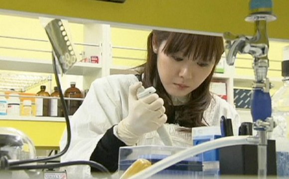 Japanese scientists